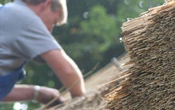 professional Eyhorne Street thatchers